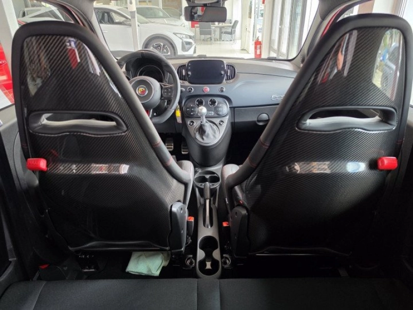 abarth-595-1-4-t-jet-180-competizione-178865_1264414_6