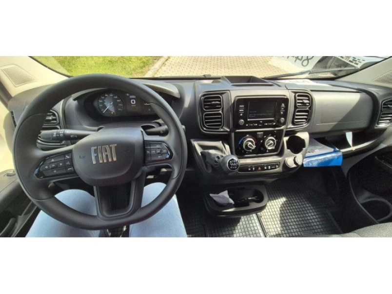 fiat-ducato-maxi-2-2-mjet-xlwb-3-5-t-6-szemelyes-keszletrol-azonnal-viheto-7-szemelyes-platos-3300-x-2100-mm-535331_1176187_5