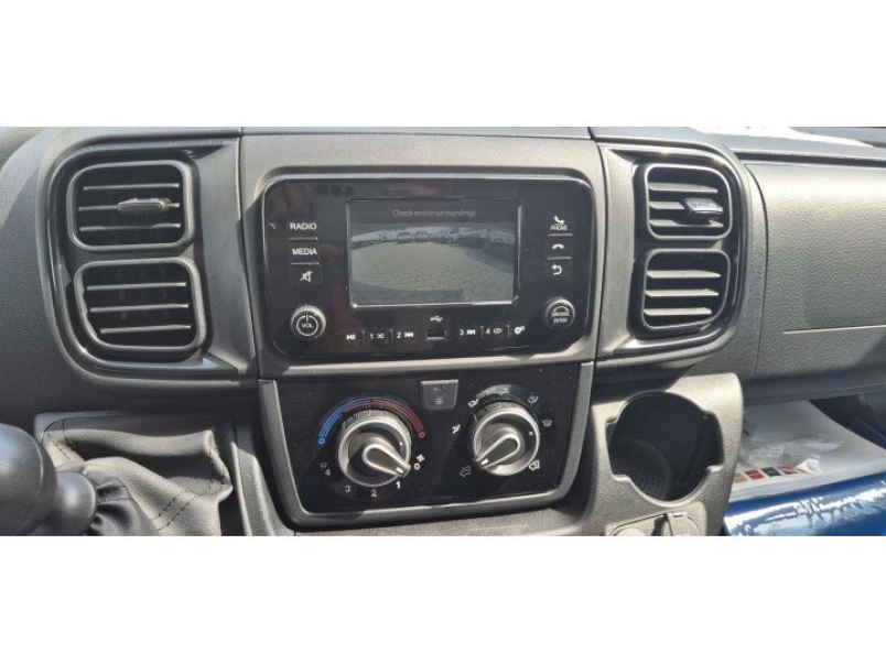 fiat-ducato-maxi-2-2-mjet-xlwb-3-5-t-6-szemelyes-keszletrol-azonnal-viheto-7-szemelyes-platos-3300-x-2100-mm-966912_1176187_3
