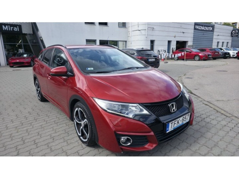 honda-civic-tourer-1-8-elegance-202386_1278908_3