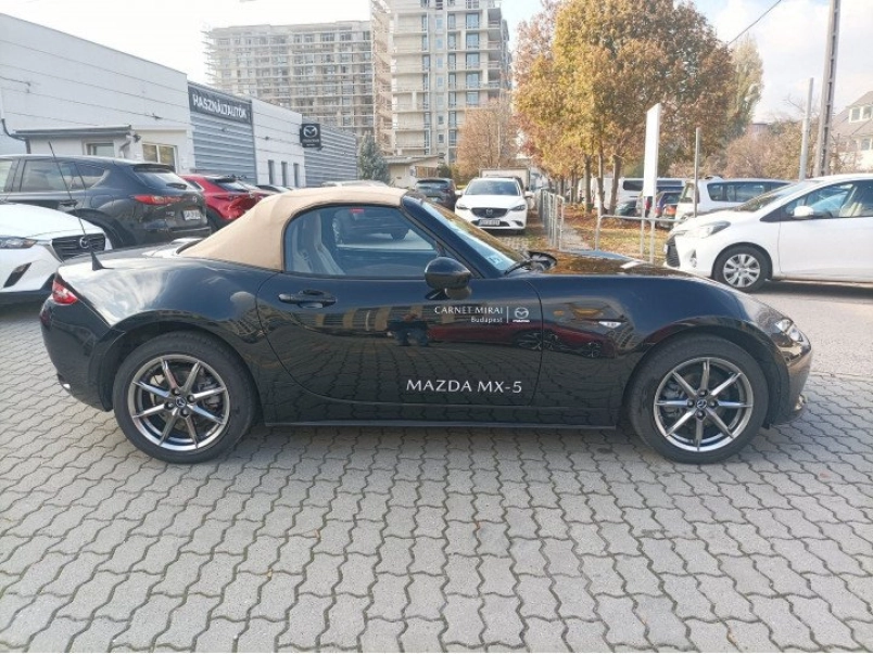 mazda-mx-5-1-5i-skyactiv-kazari-magyarorszagon-vasarolt-vezetett-szervizkonyves-keves-km-afa-s-940978_1336117_17