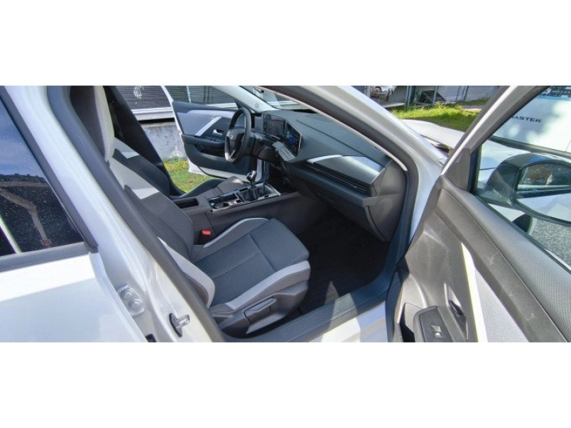 opel-astra-l-1-2-t-edition-mo-i-vezetett-sz-konyv-gari-garancia-e-h-radar-es-kamera-afa-s-125828_1170729_7