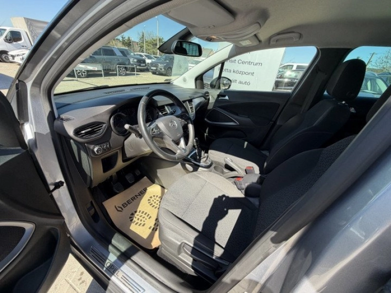 opel-crossland-x-1-2-t-edition-m-o-i-vezetett-sz-konyv-996877_1174079_2
