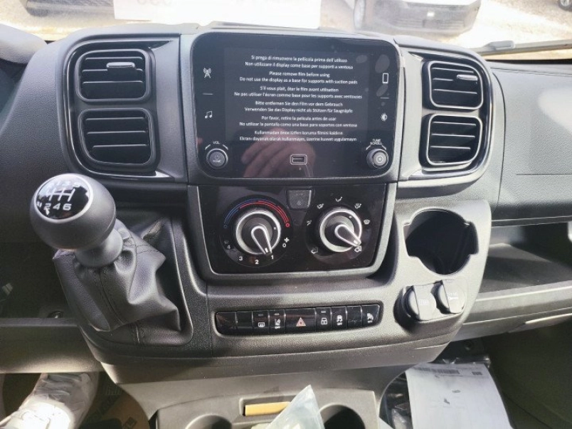 opel-movano-2-2-bluehdi-cargo-35-l3h2-105033_1136063_7