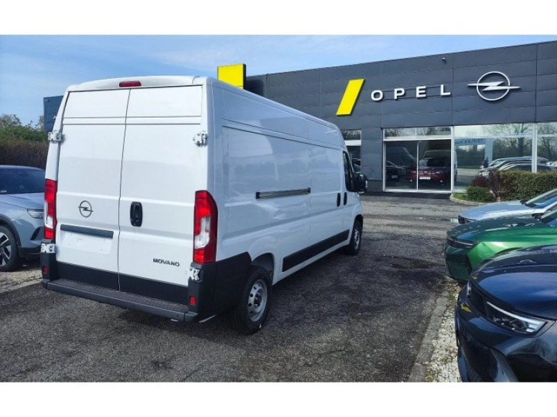 opel-movano-2-2-bluehdi-cargo-35-l3h2-125940_1136063_4