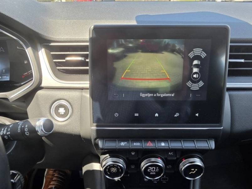 renault-captur-1-3-tce-mhybrid-intens-magyarorszagi-1-tulaj-71e-km-123874_1254796_8