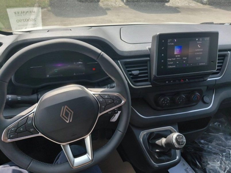 renault-trafic-2-0-blue-dci-130-l1h1-p2-extra-643827_1163811_5