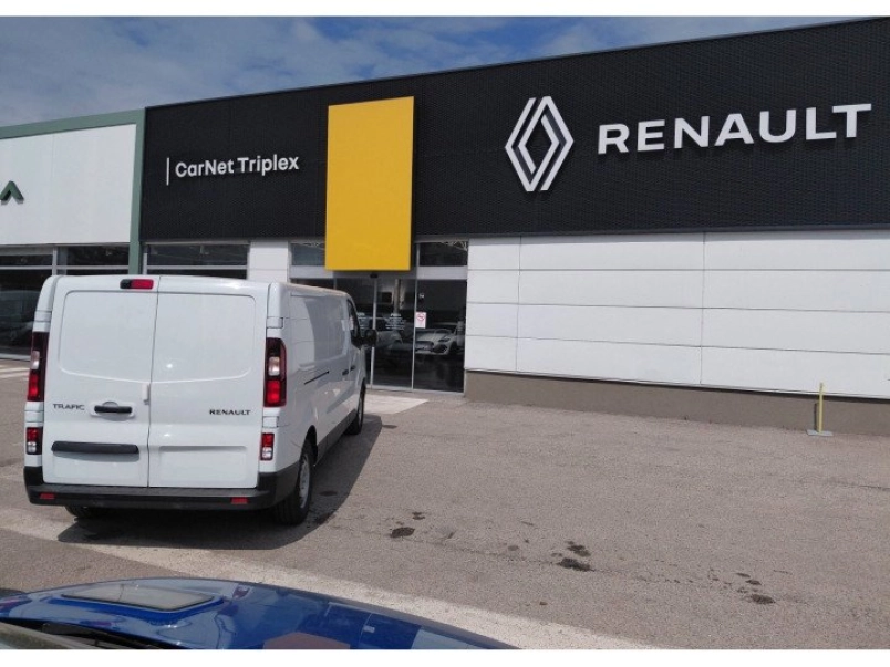 renault-trafic-2-0-blue-dci-130-l1h1-p2-extra-695465_1163811_3