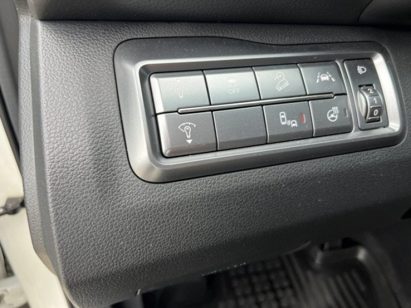 ssangyong-tivoli-grand-1-5-gdi-t-style-automata-m-o-i-2032-ig-garancialis-vegig-vezetett-szervizkonyv-149339_1264409_9