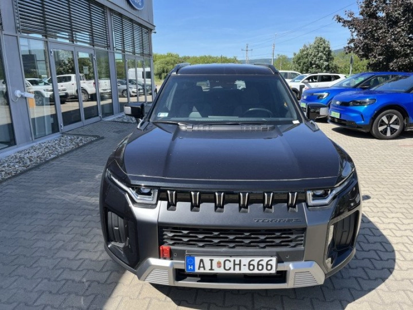 ssangyong-torres-1-5-turbo-gdi-club-automata-m-o-i-vegig-vezetett-szervizkonyv-211728_1264410_3