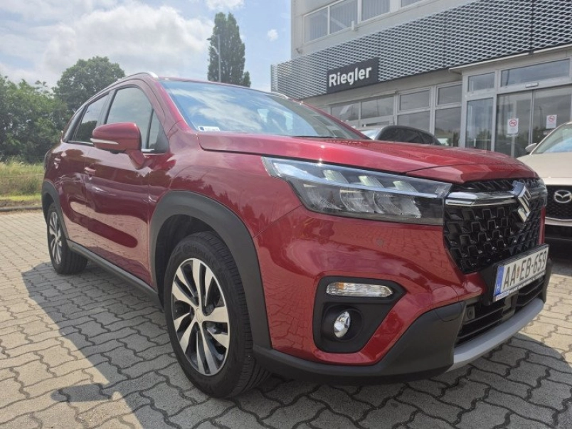 SUZUKI S-CROSS