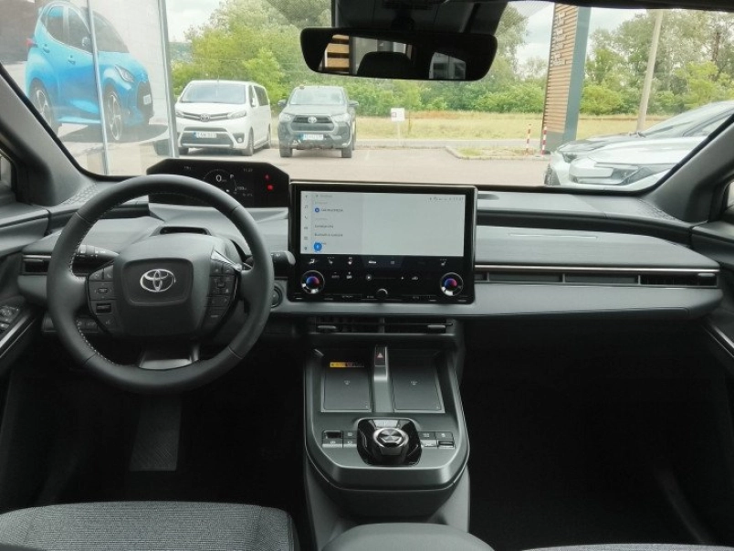 toyota-bz4x-touring-style-awd-120613_1392214_8