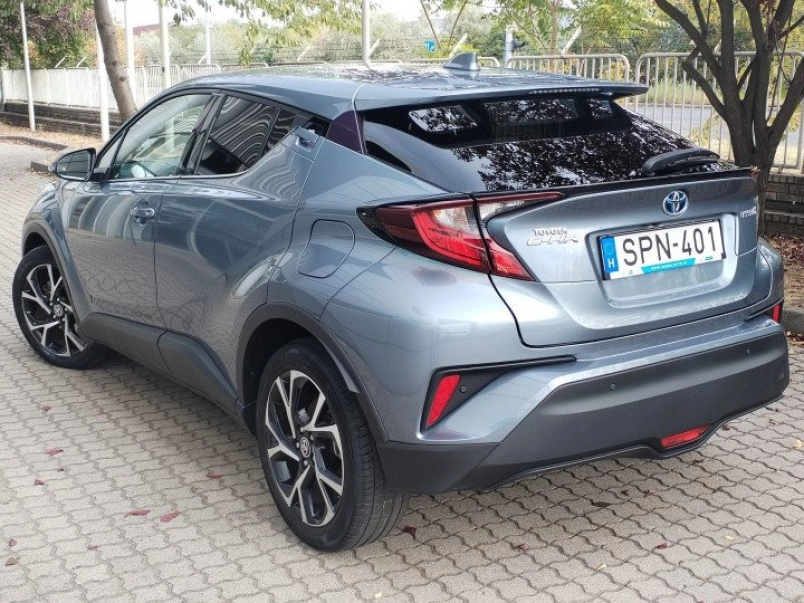 toyota-c-hr-1-8-hybrid-style-e-cvt-108519_1394860_4