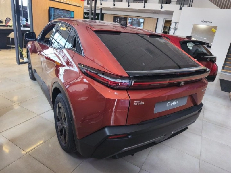 toyota-c-hr-plusz-c-hr-plusz-77-kwh-style-keszletrol-108285_1392213_3