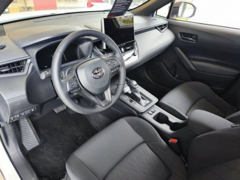 toyota-corolla-cross-1-8-hybrid-comfort-business-e-cvt-keszletrol-873352_1392209_7