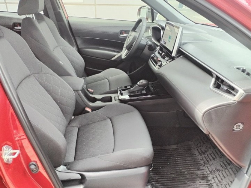 toyota-corolla-cross-1-8-hybrid-style-e-cvt-plusz-teli-kerekgarnitura-354481_1174080_10