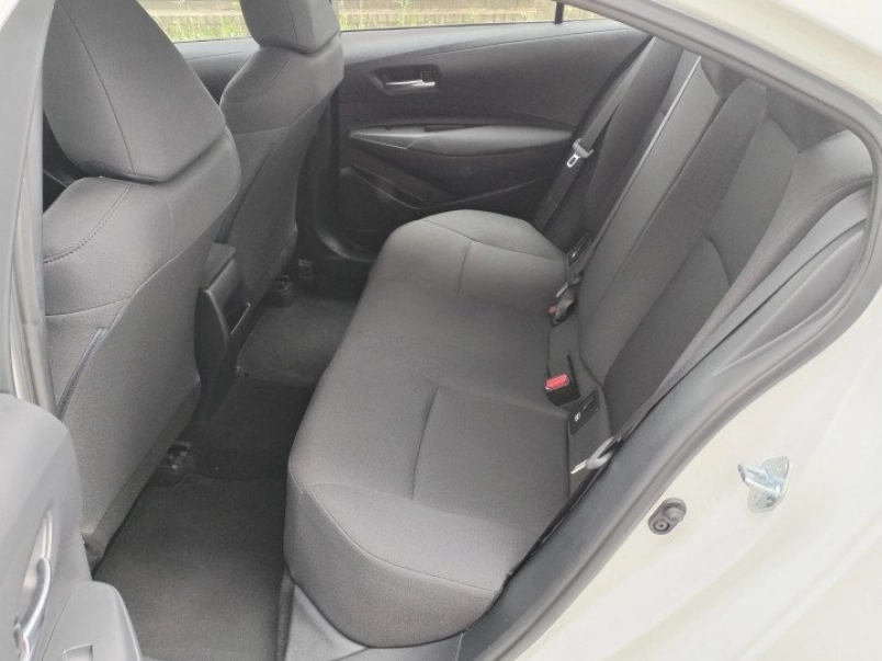 toyota-corolla-sedan-1-5-active-798011_1172622_8