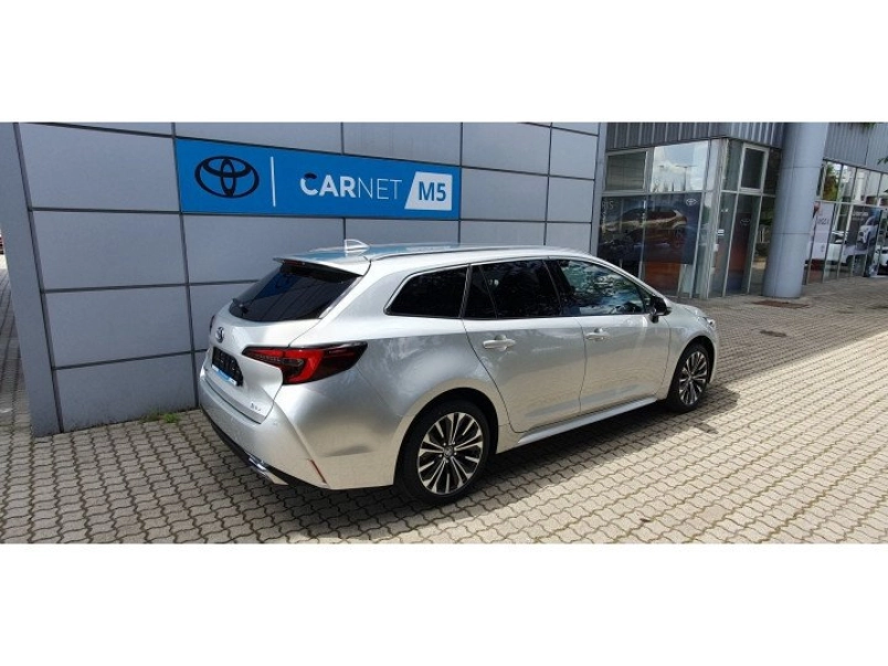 toyota-corolla-touring-sports-2-0-hybrid-style-e-cvt-543578_1264429_4