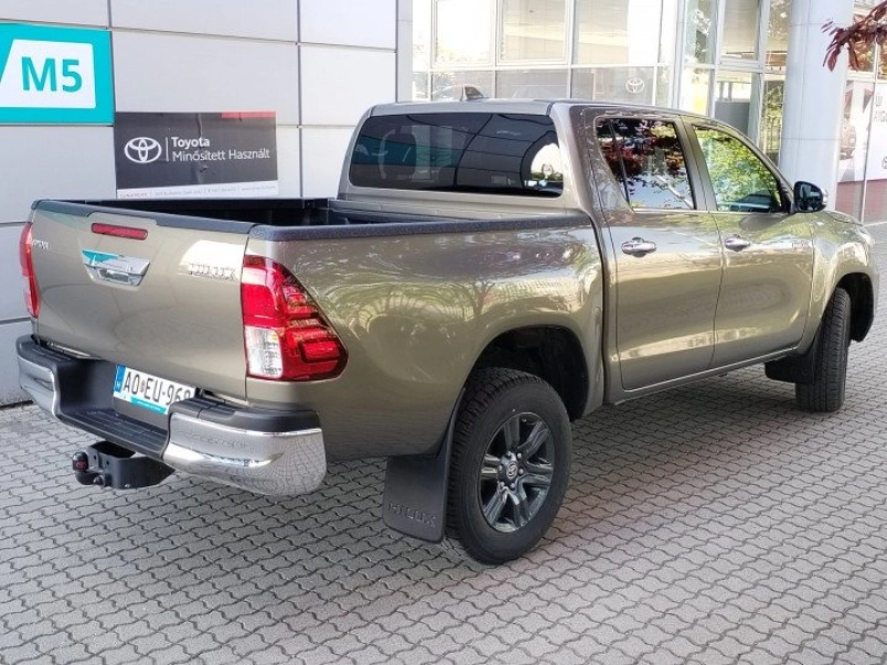 toyota-hi-lux-2-8-d-4d-4x4-double-active-automata-143436_1214014_2