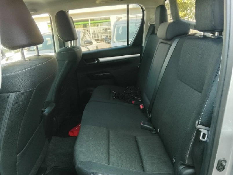 toyota-hi-lux-2-8-d-4d-mhev-4x4-double-active-automata-830269_1445159_4