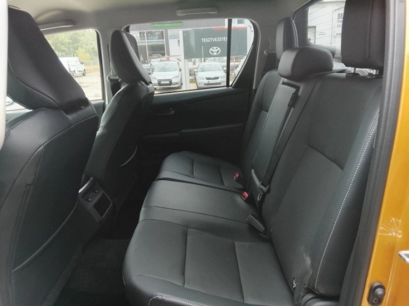 toyota-hi-lux-2-8-d-4d-mhev-4x4-double-invincible-automata-keszletrol-ceges-vasarlas-eseten-888816_1446973_3