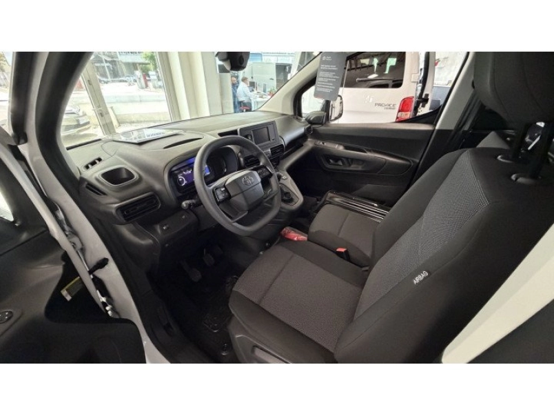 toyota-proace-city-1-5-d-active-extra-l1h1-keszletrol-azonnal-viheto-130715_1316472_5