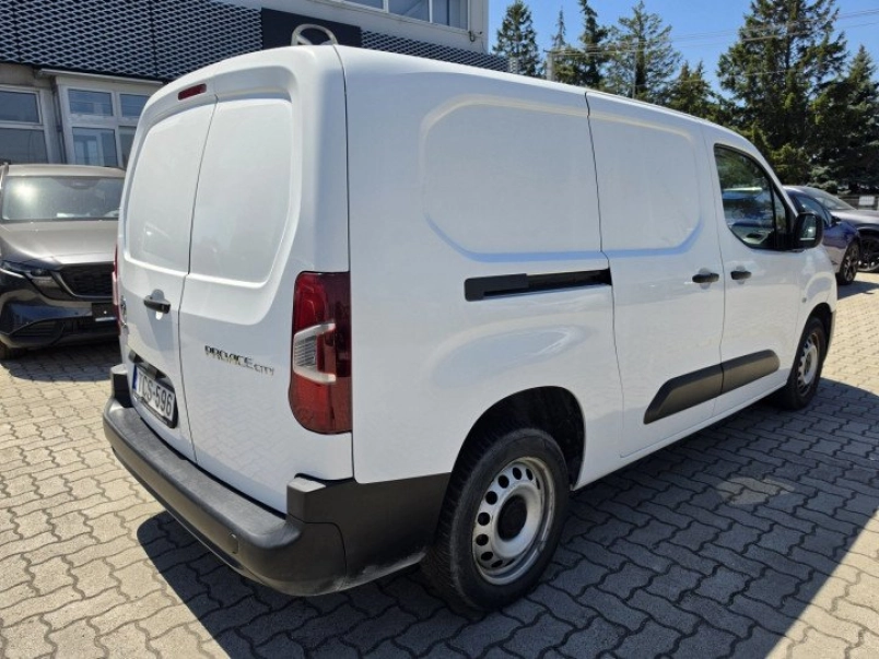 toyota-proace-city-1-5-d-active-smart-cargo-l2h1-magyarorszagi-1-tulaj-garancialis-109419_1300499_4
