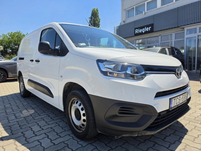 TOYOTA PROACE CITY