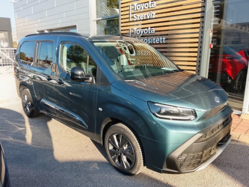 TOYOTA PROACE CITY