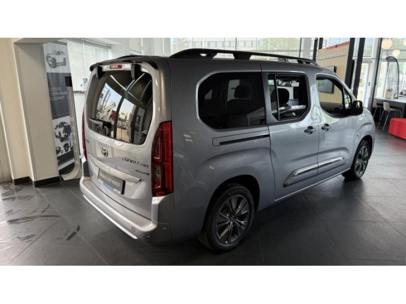 toyota-proace-city-verso-ev-family-l2h1-automata-keszletrol-azonnal-viheto-108905_1339582_3