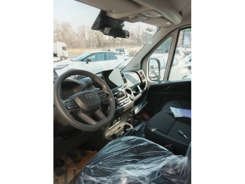 toyota-proace-max-2-2-d-4d-l3-3-5-t-active-multimedia-gyari-platoval-161907_1227127_7