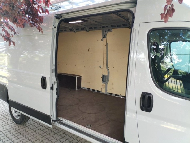 toyota-proace-max-2-2-d-4d-l3h2-3-5-t-executive-at8-137740_1208749_9