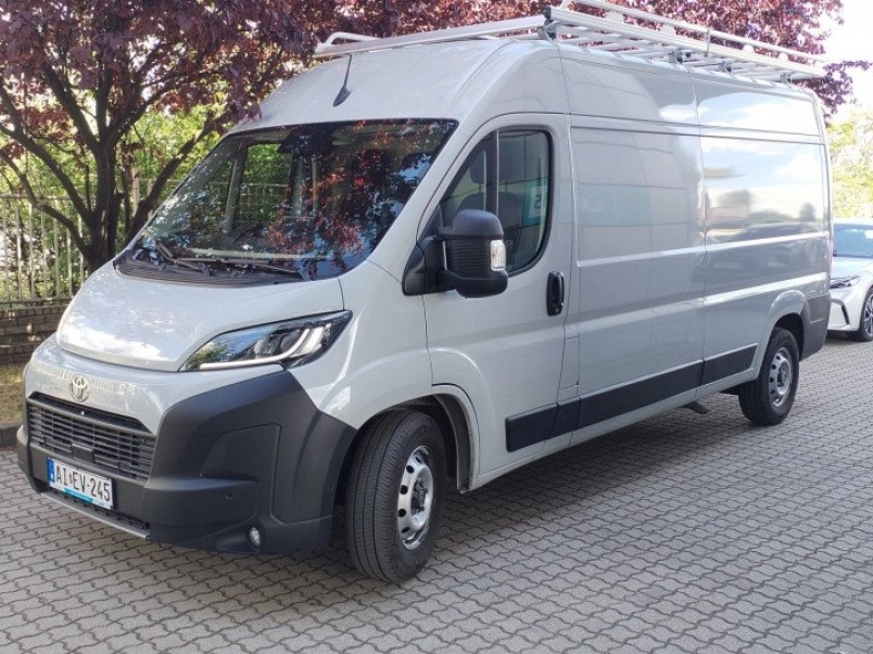 toyota-proace-max-2-2-d-4d-l3h2-3-5-t-executive-at8-143414_1208749_5