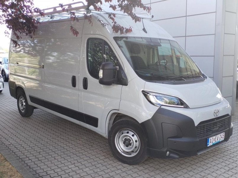 TOYOTA PROACE MAX