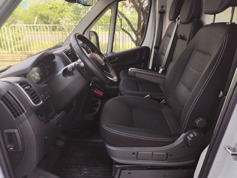 toyota-proace-max-2-2-d-4d-l3h2-3-5-t-executive-at8-255113_1208749_7