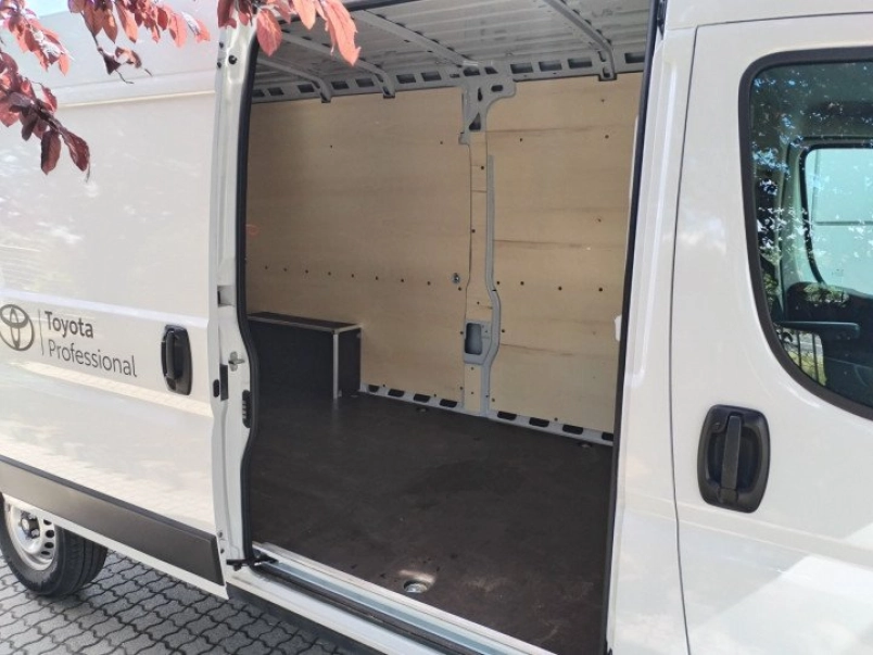 toyota-proace-max-ev-3-5t-l3h2-110-kwh-active-multimedia-automata-195408_1208748_9