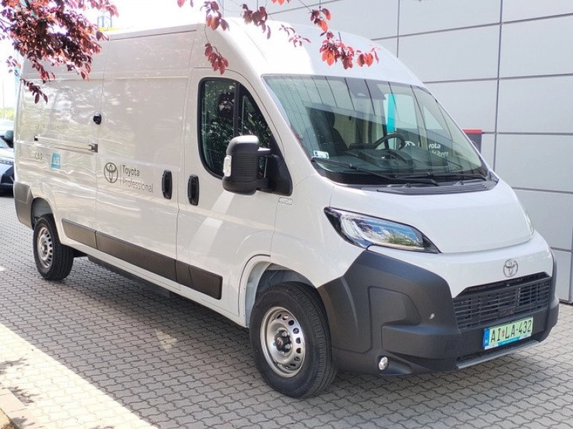 TOYOTA PROACE MAX