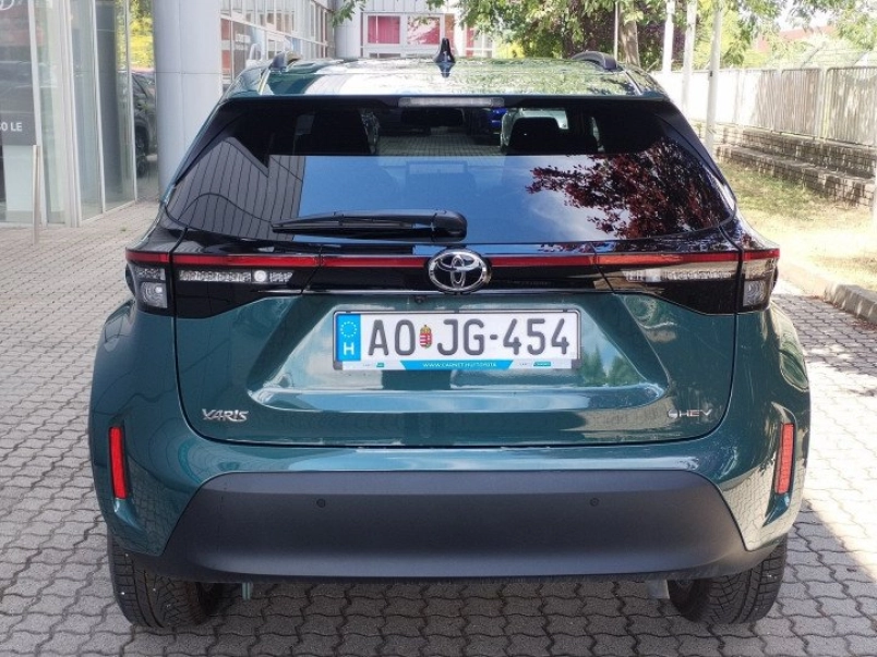 toyota-yaris-cross-1-5-hybrid-style-e-cvt-219358_1272421_3