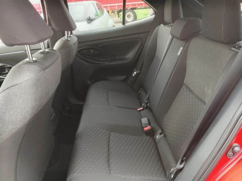 toyota-yaris-cross-1-5-hybrid-style-e-cvt-keszletrol-130le-411498_1392211_11