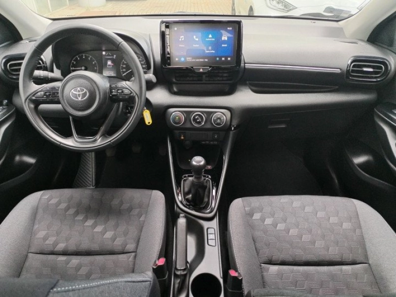 toyota-yaris-iv-1-5-vvt-i-style-2-ev-minositett-hasznaltauto-garancia-871387_1172620_11